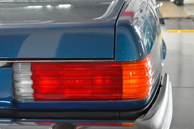 1983 Mercedes-Benz 380 SL   - Photo 10 - Boca Raton, FL 33431