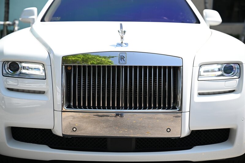 2012 Rolls-Royce Ghost 9