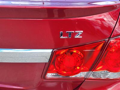 2014 Chevrolet Cruze LTZ Auto   - Photo 5 - Cross Plains, WI 53528