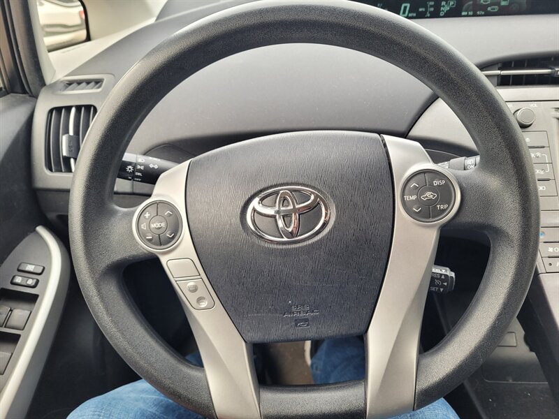 2015 Toyota Prius Two photo
