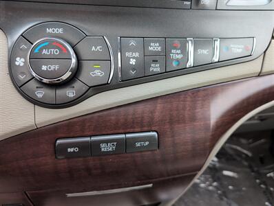 2014 Toyota Sienna XLE 7-Passenger Auto   - Photo 22 - Lafayette, IN 47905