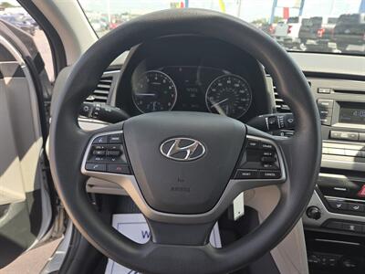 2018 Hyundai ELANTRA SE   - Photo 12 - Lafayette, IN 47905