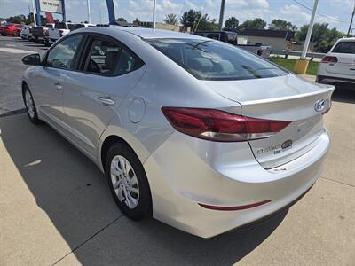 2018 Hyundai ELANTRA SE   - Photo 5 - Lafayette, IN 47905