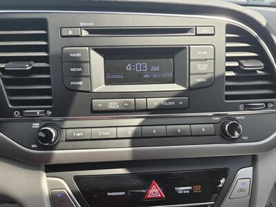 2018 Hyundai ELANTRA SE   - Photo 18 - Lafayette, IN 47905