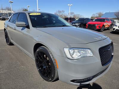 2017 Chrysler 300 Series Limited - Photo 1 - Lafayette, IN 47905