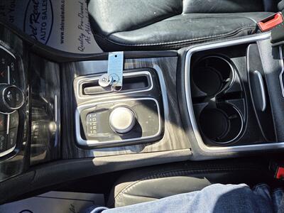 2017 Chrysler 300 Series Limited - Photo 21 - Lafayette, IN 47905