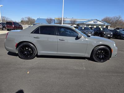 2017 Chrysler 300 Series Limited - Photo 2 - Lafayette, IN 47905