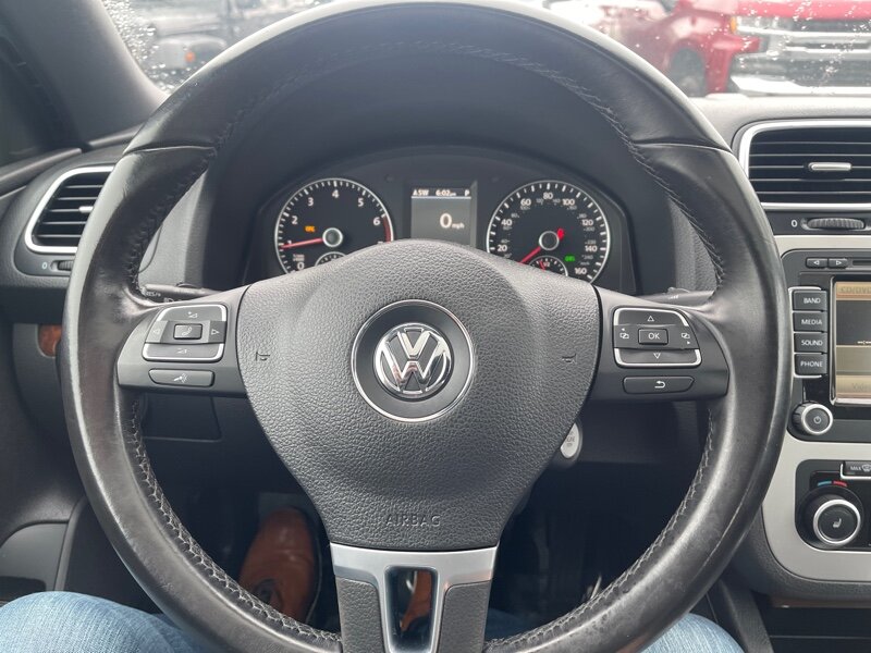 2012 Volkswagen Eos Lux SULEV photo