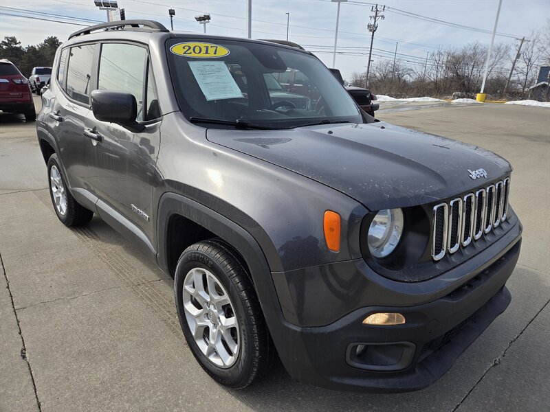 2017 Jeep Renegade Latitude  