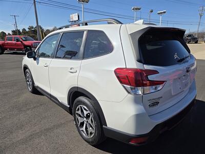 2020 Subaru Forester Premium   - Photo 5 - Lafayette, IN 47905