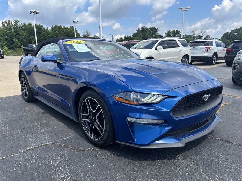 2022 Ford Mustang EcoBoost Premium  