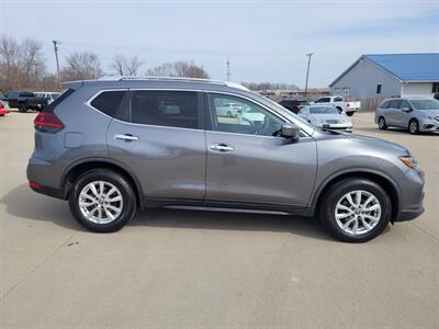 2020 Nissan Rogue SV   - Photo 2 - Lafayette, IN 47905