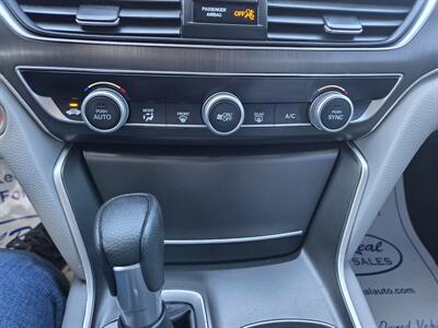 2019 Honda Accord LX - Photo 17 - Lafayette, IN 47905
