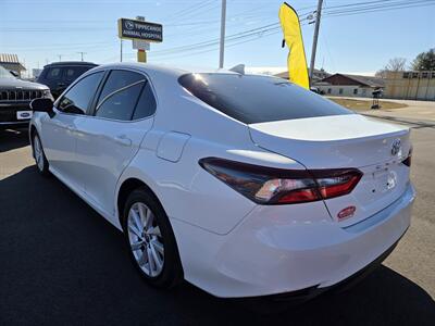 2021 Toyota Camry LE   - Photo 5 - Lafayette, IN 47905