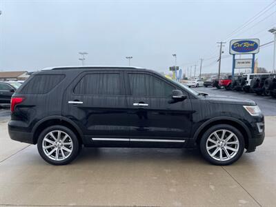 2017 Ford Explorer Limited   - Photo 2 - Lafayette, IN 47905