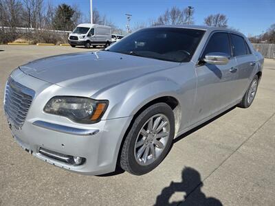 2012 Chrysler 300 Series Limited - Photo 6 - Lafayette, IN 47905