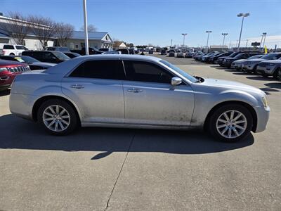 2012 Chrysler 300 Series Limited - Photo 2 - Lafayette, IN 47905
