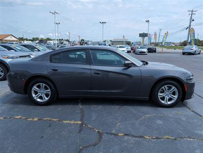 2022 Dodge Charger SXT   - Photo 2 - Lafayette, IN 47905