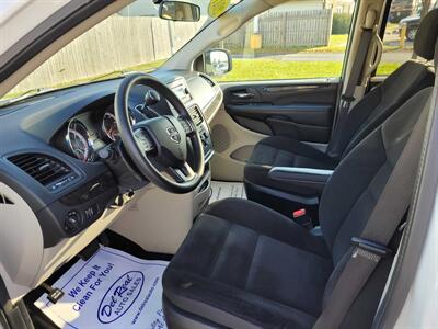 2017 Dodge Grand Caravan SE   - Photo 10 - Lafayette, IN 47905