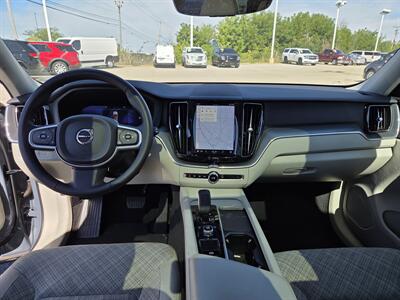 2022 Volvo XC60 B5 Momentum - Photo 12 - Lafayette, IN 47905