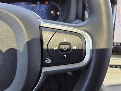 2022 Volvo XC60 B5 Momentum - Photo 15 - Lafayette, IN 47905