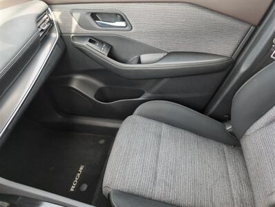 2021 Nissan Rogue SV   - Photo 22 - Lafayette, IN 47905