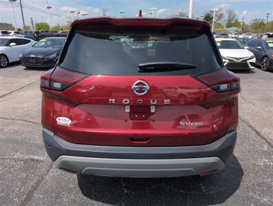 2021 Nissan Rogue SV   - Photo 4 - Lafayette, IN 47905