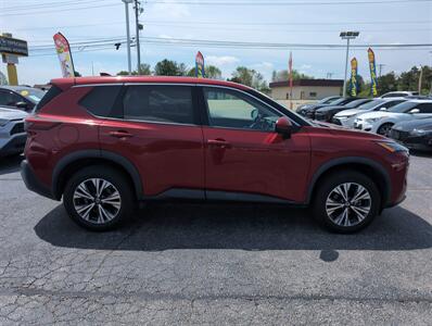 2021 Nissan Rogue SV   - Photo 2 - Lafayette, IN 47905