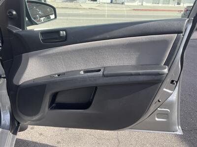 2012 Nissan Sentra 2.0 - Photo 25 - North Hollywood, CA 91601