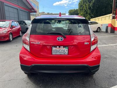 2017 Toyota Prius c Two   - Photo 7 - North Hollywood, CA 91601