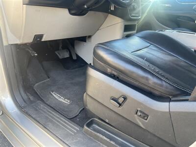 2012 Chrysler Town & Country Touring   - Photo 43 - North Hollywood, CA 91601