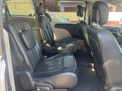 2012 Chrysler Town & Country Touring   - Photo 64 - North Hollywood, CA 91601