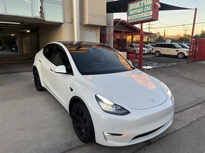 2021 Tesla Model Y Standard Range   - Photo 5 - North Hollywood, CA 91601