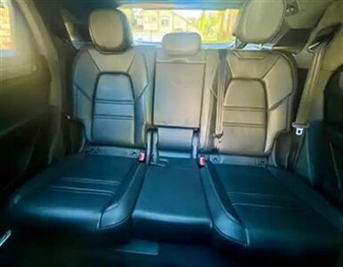 2023 Porsche Cayenne Turbo S E-Hybrid Cou - Photo 31 - North Hollywood, CA 91601