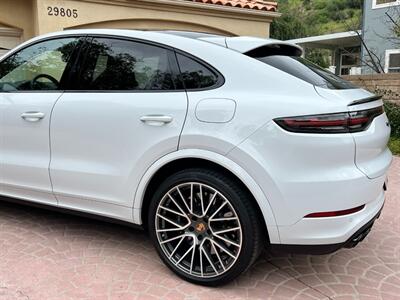 2023 Porsche Cayenne Turbo S E-Hybrid Cou - Photo 4 - North Hollywood, CA 91601