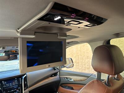 2019 Cadillac Escalade Premium Luxury   - Photo 19 - North Hollywood, CA 91601