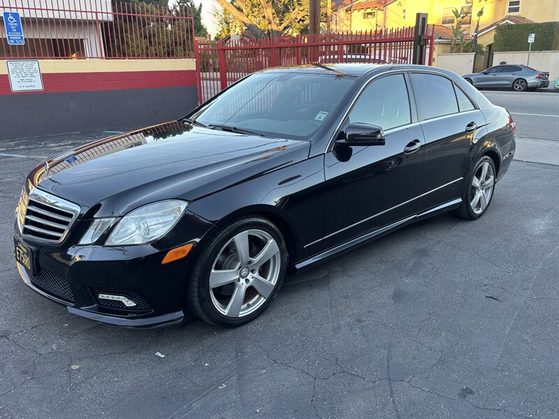 2011 Mercedes-Benz E 350 Luxury  