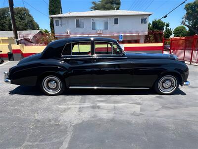 1961 Rolls-Royce Silvercloud2 2   - Photo 6 - North Hollywood, CA 91601