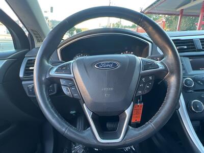 2014 Ford Fusion SE   - Photo 24 - North Hollywood, CA 91601