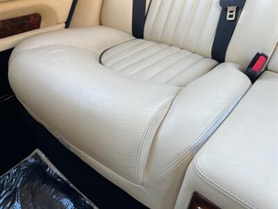 2001 Bentley Arnage Red Label   - Photo 57 - North Hollywood, CA 91601