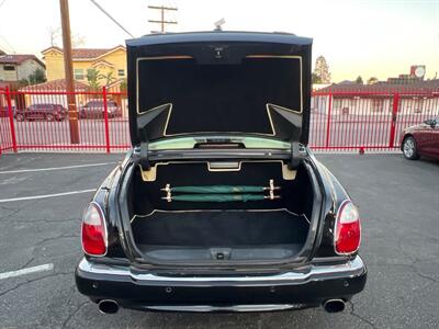 2001 Bentley Arnage Red Label   - Photo 10 - North Hollywood, CA 91601