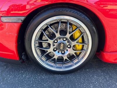 2002 Porsche 911 Carrera 4   - Photo 44 - North Hollywood, CA 91601