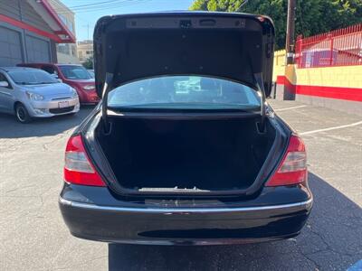 2006 Mercedes-Benz E 350   - Photo 10 - North Hollywood, CA 91601