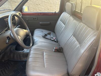 1991 Toyota Pickup   - Photo 17 - North Hollywood, CA 91601