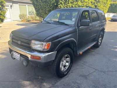 1997 Toyota 4Runner SR5   - Photo 1 - North Hollywood, CA 91601