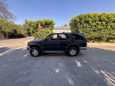 1997 Toyota 4Runner SR5   - Photo 2 - North Hollywood, CA 91601