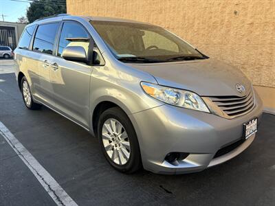 2015 Toyota Sienna LE 7-Passenger   - Photo 4 - North Hollywood, CA 91601