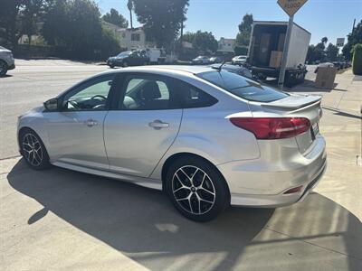 2016 Ford Focus SE   - Photo 11 - North Hollywood, CA 91601