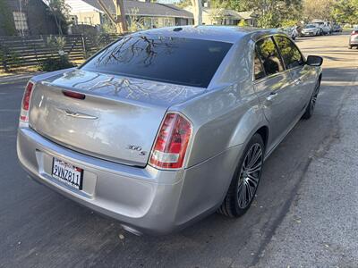 2013 Chrysler 300 Series S   - Photo 5 - North Hollywood, CA 91601