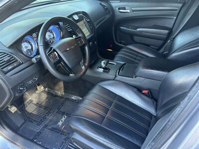 2013 Chrysler 300 Series S   - Photo 16 - North Hollywood, CA 91601